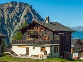 Gruppenhaus im Walliser Alpstyle Rosswald